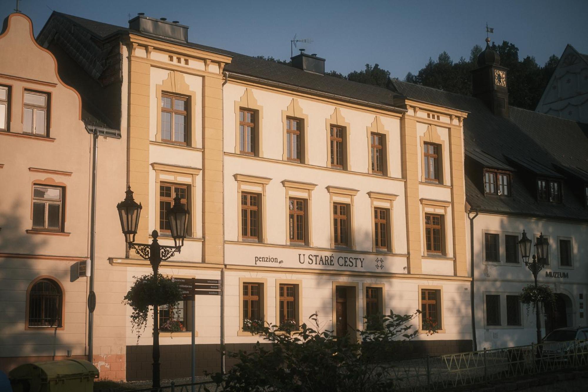 U Stare Cesty Hotel Horni Slavkov Exterior photo