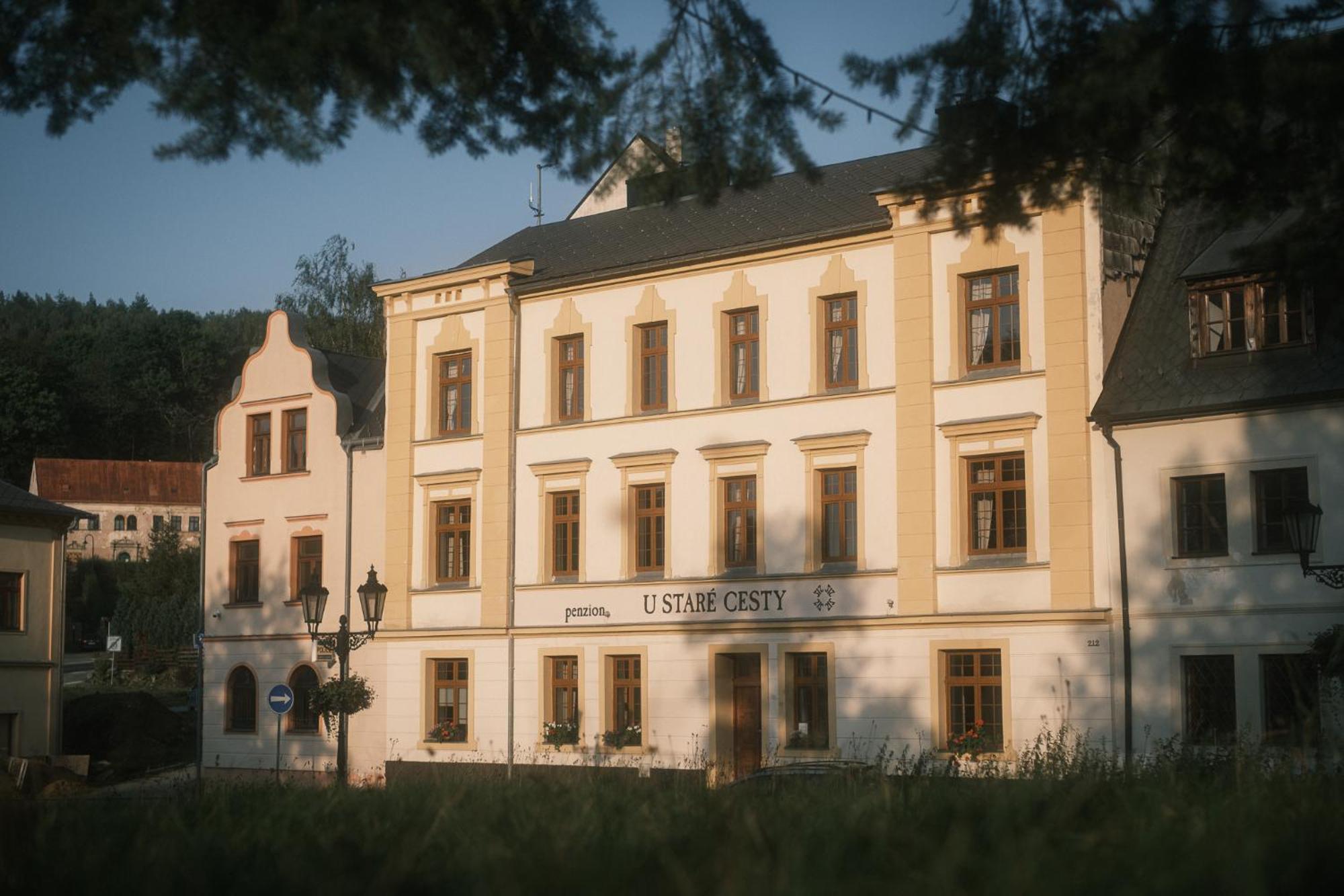 U Stare Cesty Hotel Horni Slavkov Exterior photo